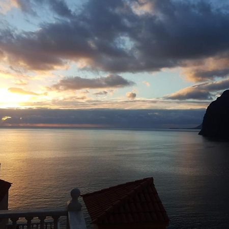 אקנטילדו דה לוס גיגנטס Acantilados De Los Gigantes, Islas Canarias, Espana מראה חיצוני תמונה